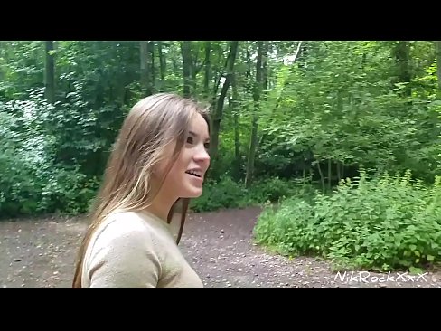 ❤️ Evelinari toki publiko batean izorratzen genuela proposatu nion! Baietz esan zuen. Orduan ipurdian izorratu eta ahoan esperma. Orduan bere burua haserretu zen. ❤❌ Porno gugan ﹏